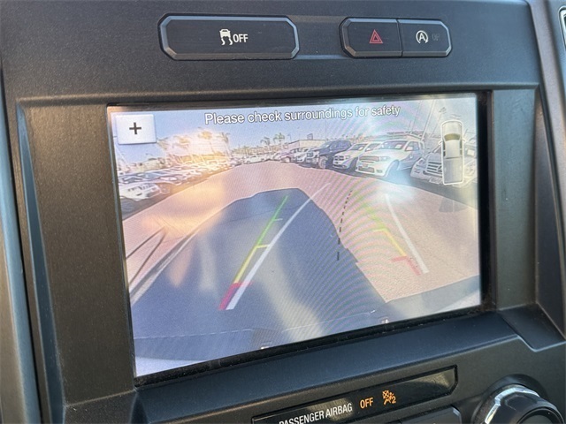 Vehicle image 22 of 33