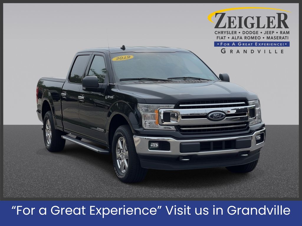 2019 Ford F-150 XLT Image 2 of 37