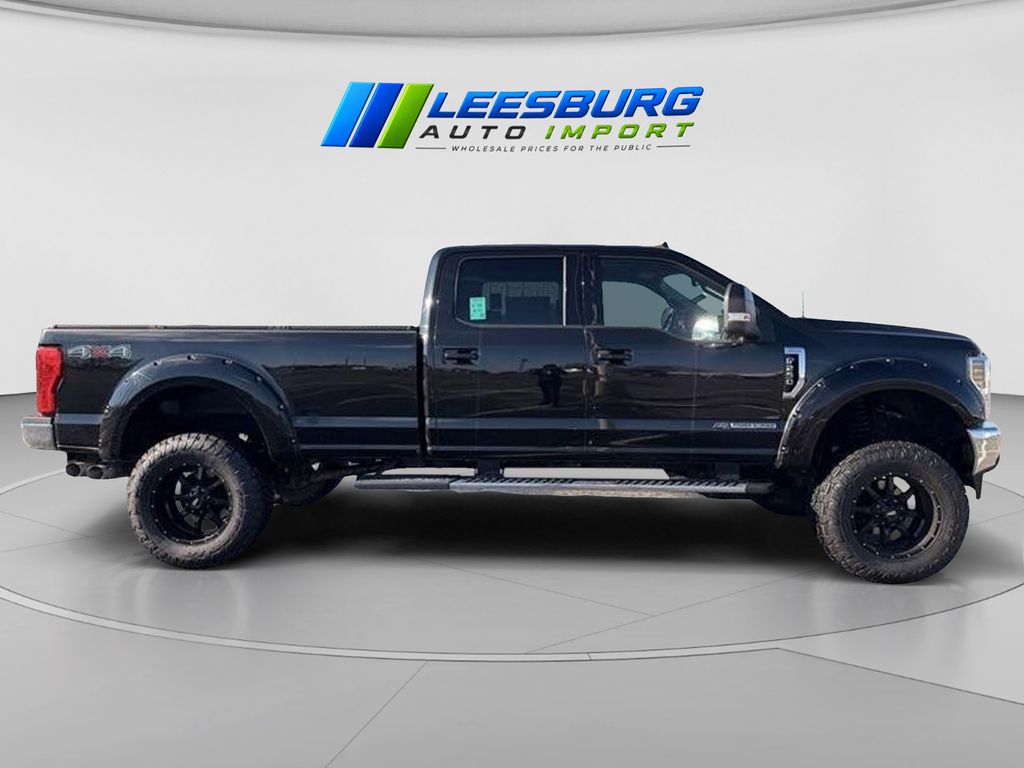 2019 Ford F-250 Lariat Image 3 of 28