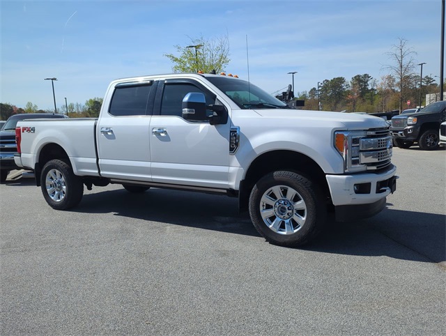 Vehicle image 4 of 27