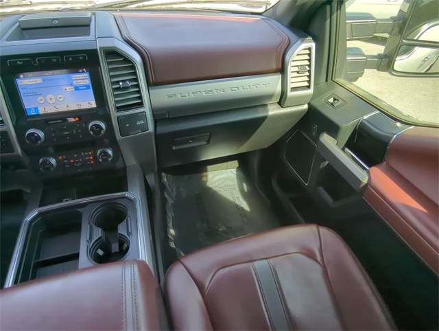 Vehicle image 15 of 27