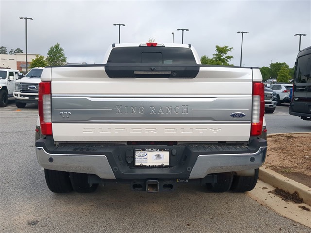 Vehicle image 7 of 32