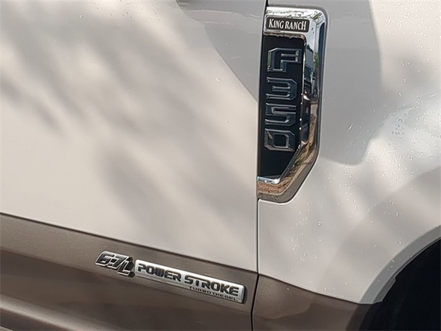 Vehicle image 12 of 32