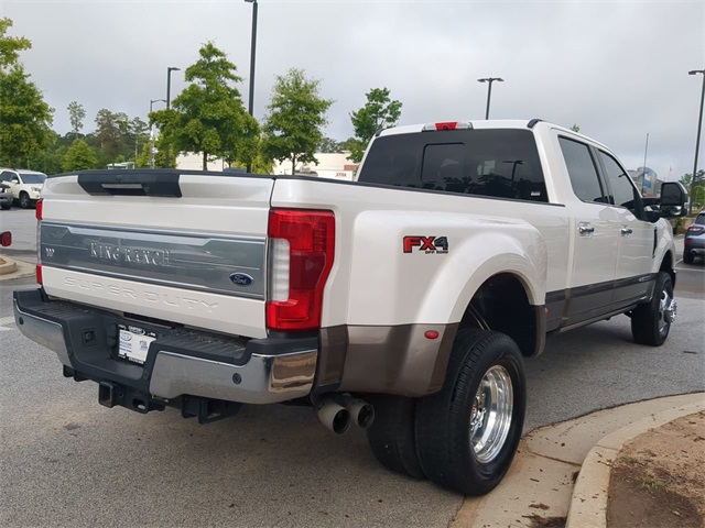 Vehicle image 6 of 32