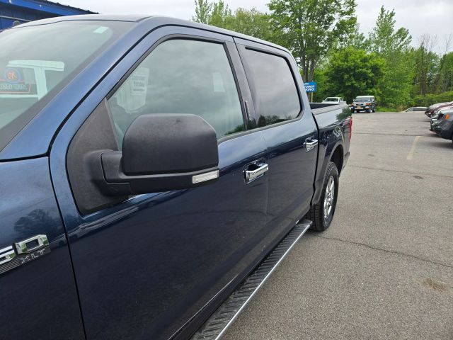 Vehicle image 22 of 58