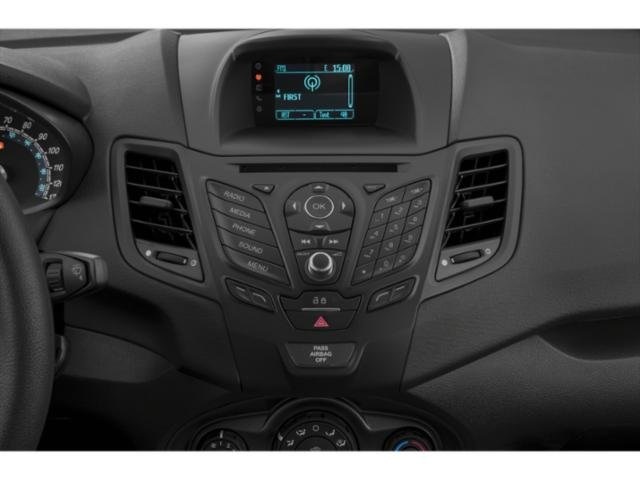 Vehicle image 29 of 35