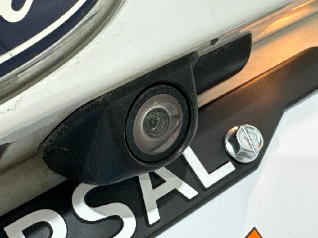 Vehicle image 39 of 40