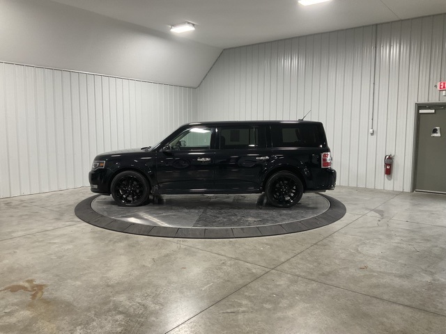 Vehicle image 6 of 37