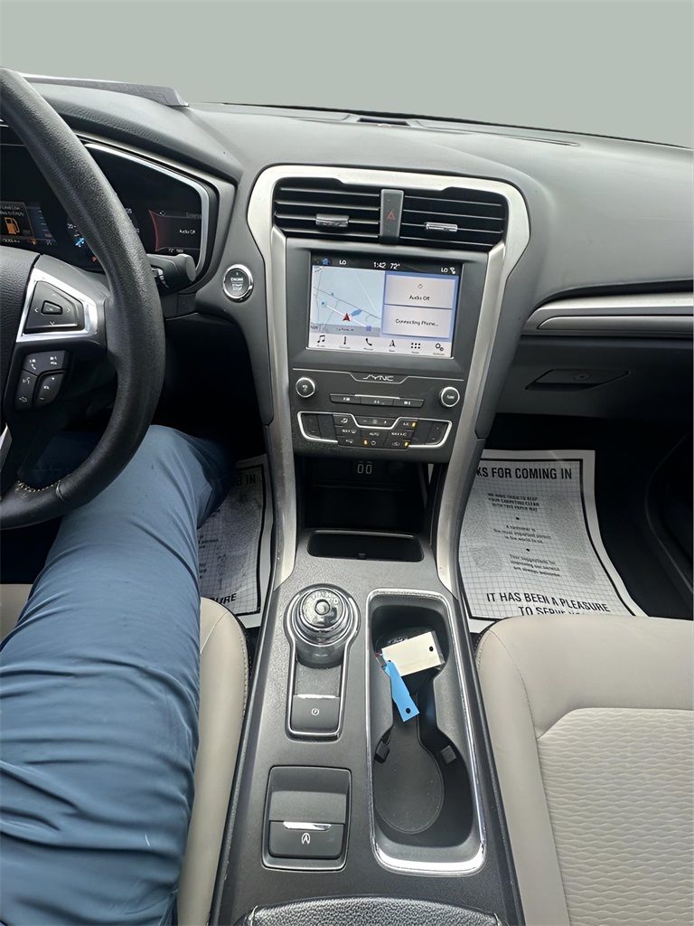 2019 Ford Fusion SE Image 20 of 32