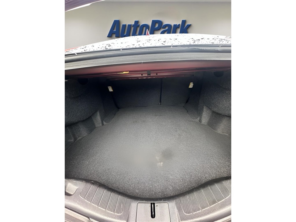 2019 Ford Fusion SE Image 13 of 32