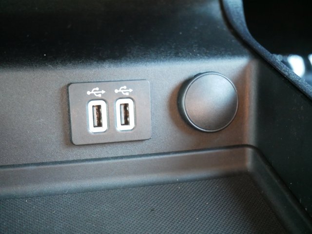 2019 Ford Fusion SE Image 28 of 36