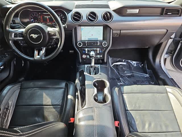 Vehicle image 23 of 38