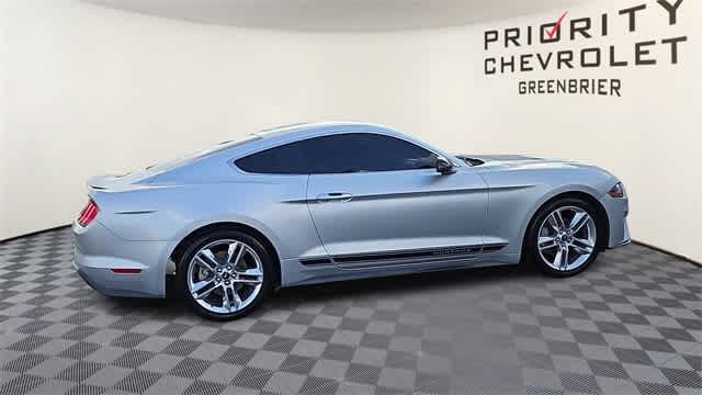 Vehicle image 6 of 38