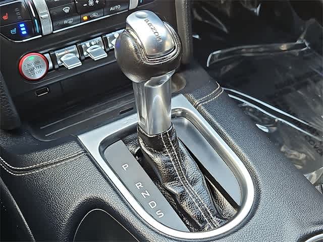 Vehicle image 29 of 38