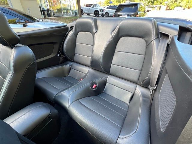 2019 Ford Mustang EcoBoost Premium Image 8 of 17