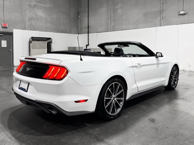 2019 Ford Mustang EcoBoost Premium Image 5 of 26