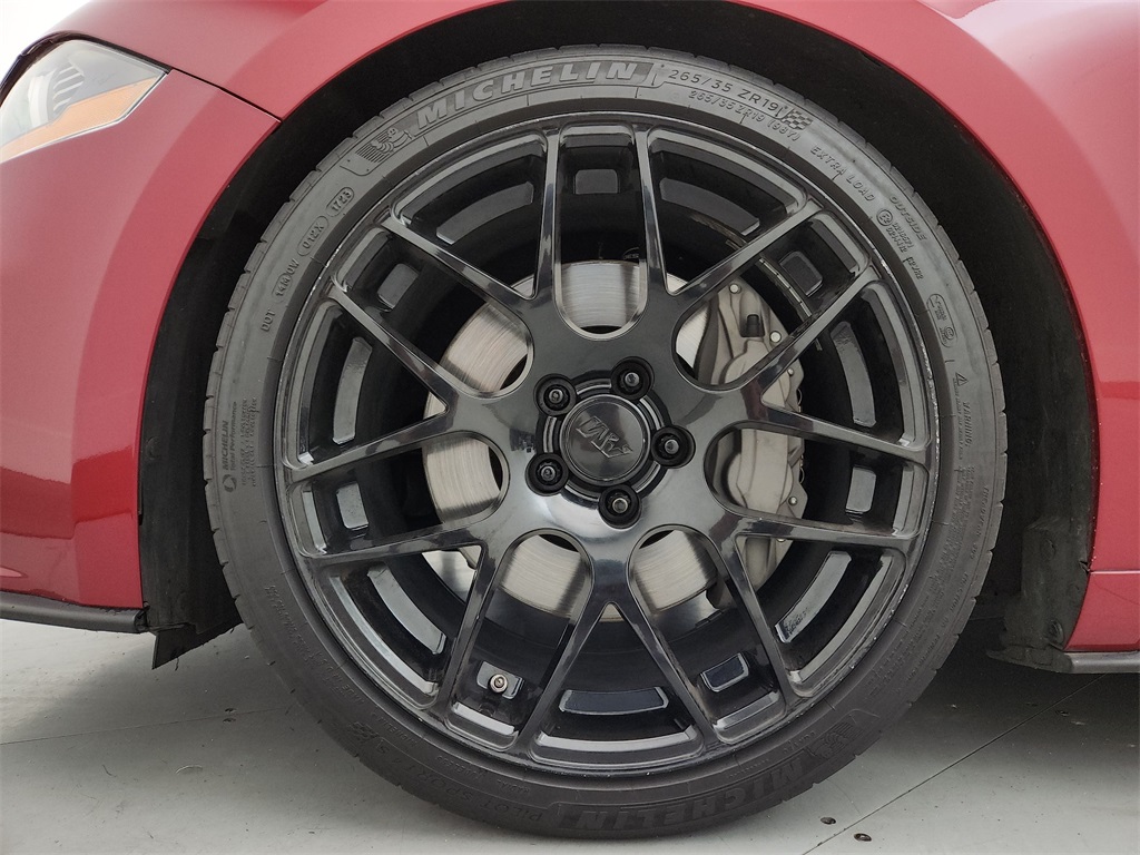 2019 Ford Mustang GT Premium Image 9 of 30