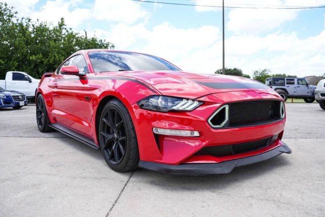 2019 Ford Mustang GT Premium Image 3 of 24