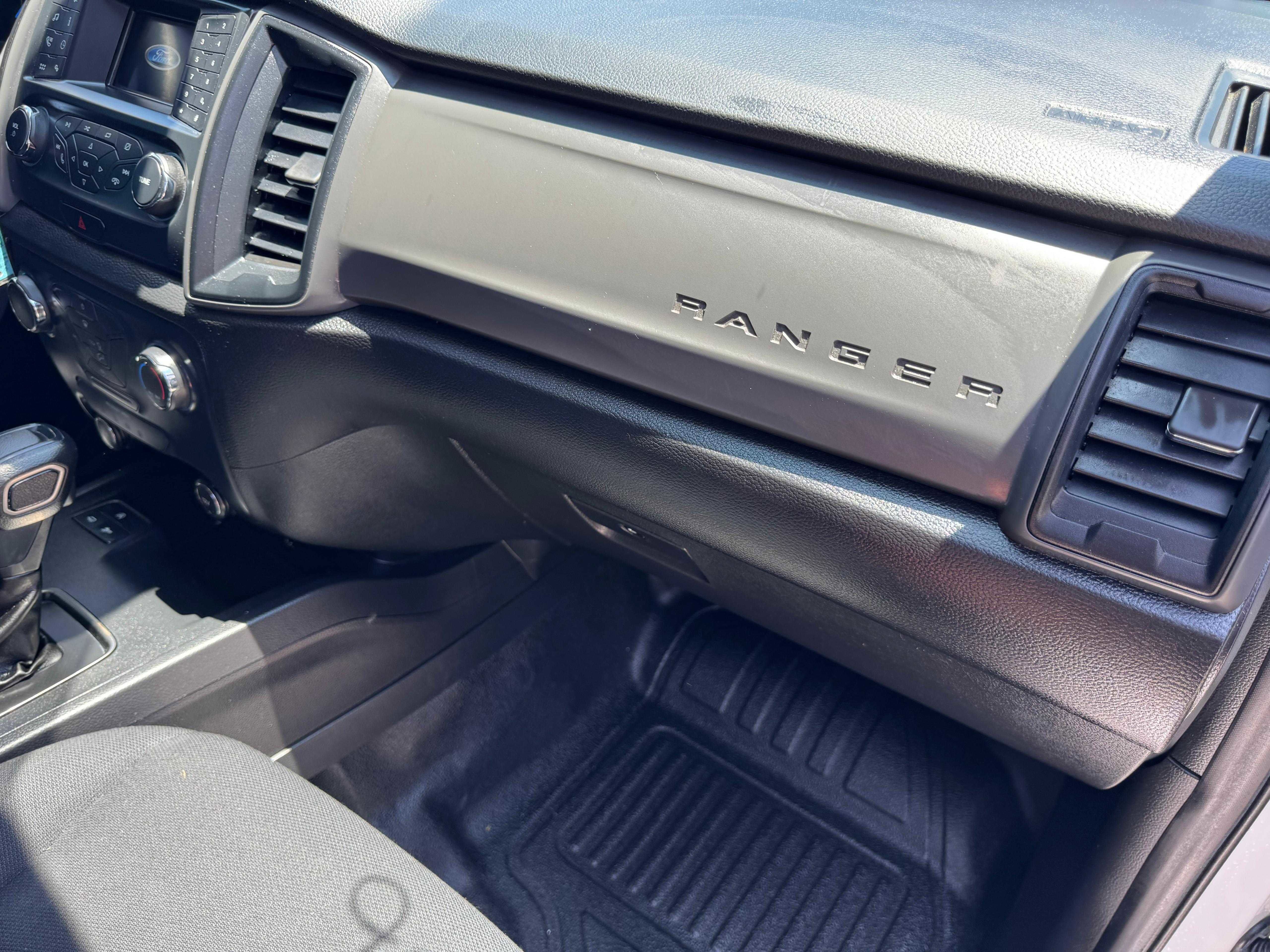 Vehicle image 30 of 67