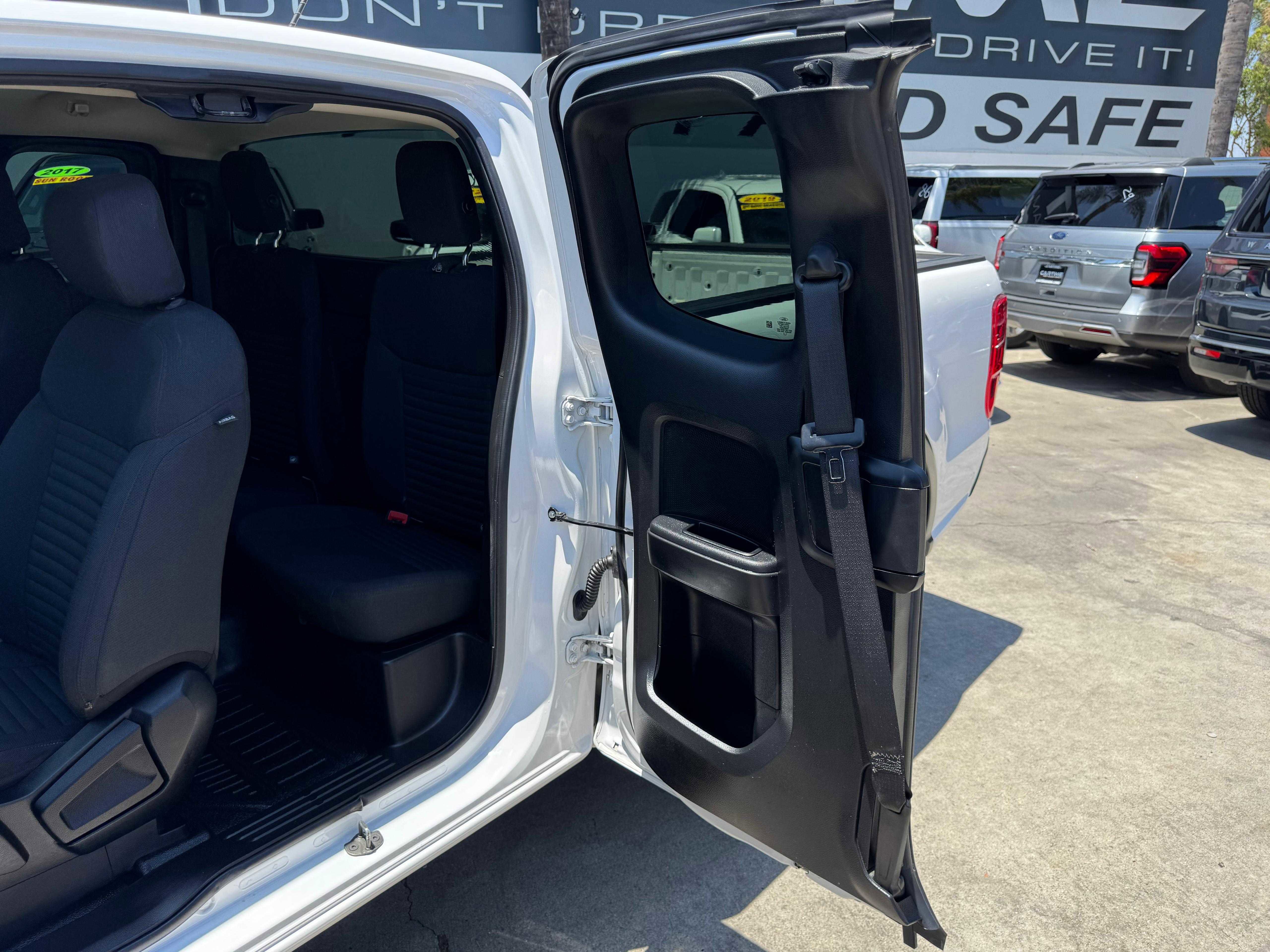Vehicle image 63 of 67