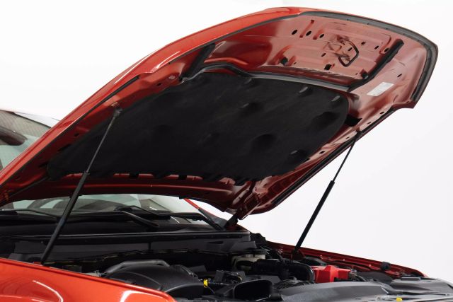 Vehicle image 70 of 77