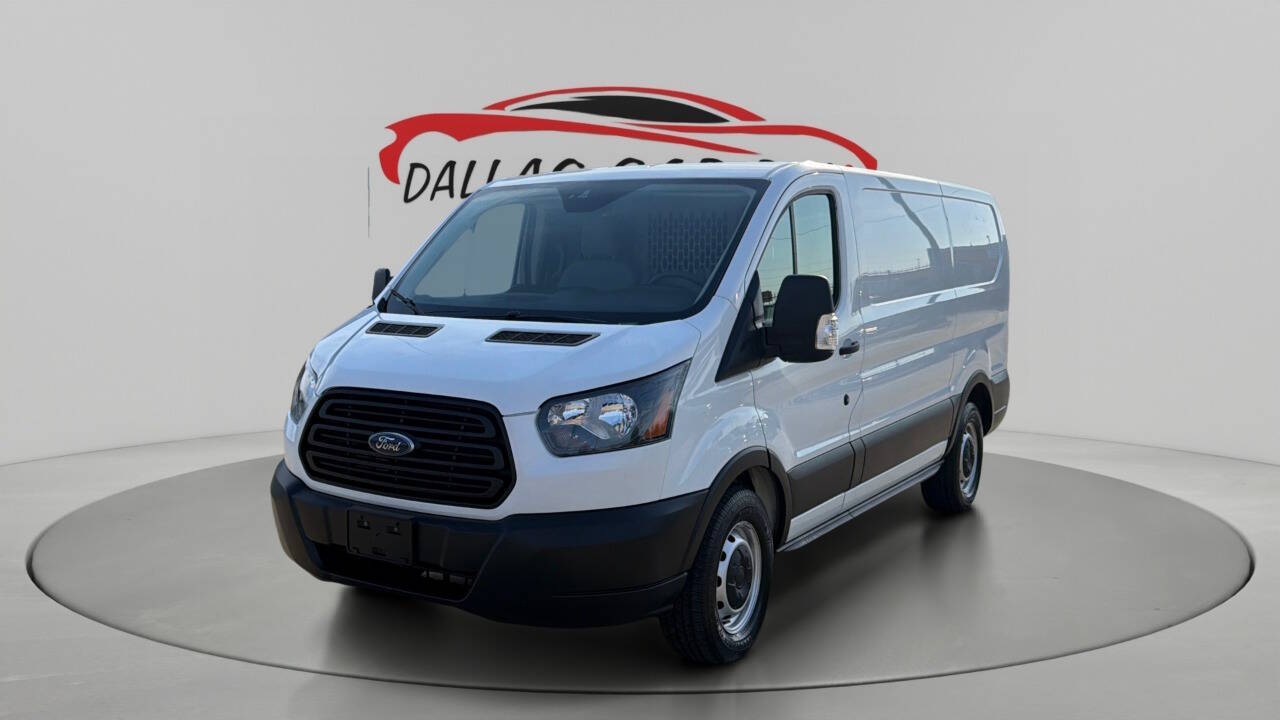 2019 Ford Transit Base Image 2 of 24