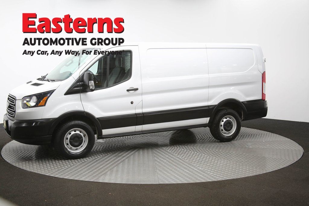 Vehicle image 3 of 63