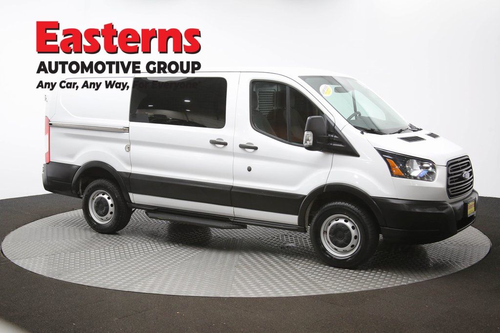 Vehicle image 12 of 63