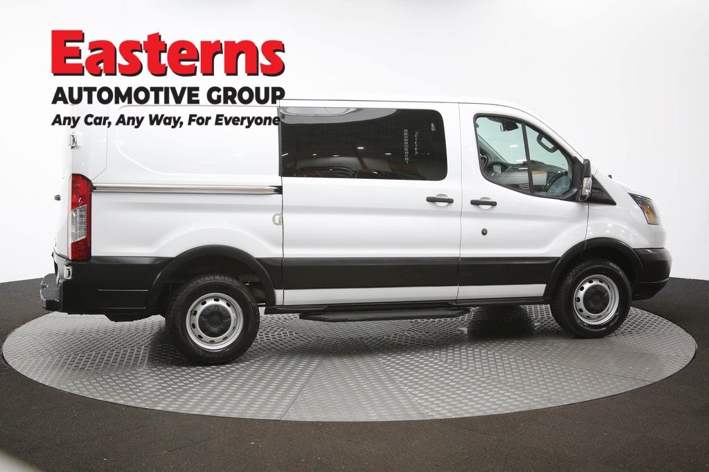 Vehicle image 20 of 63