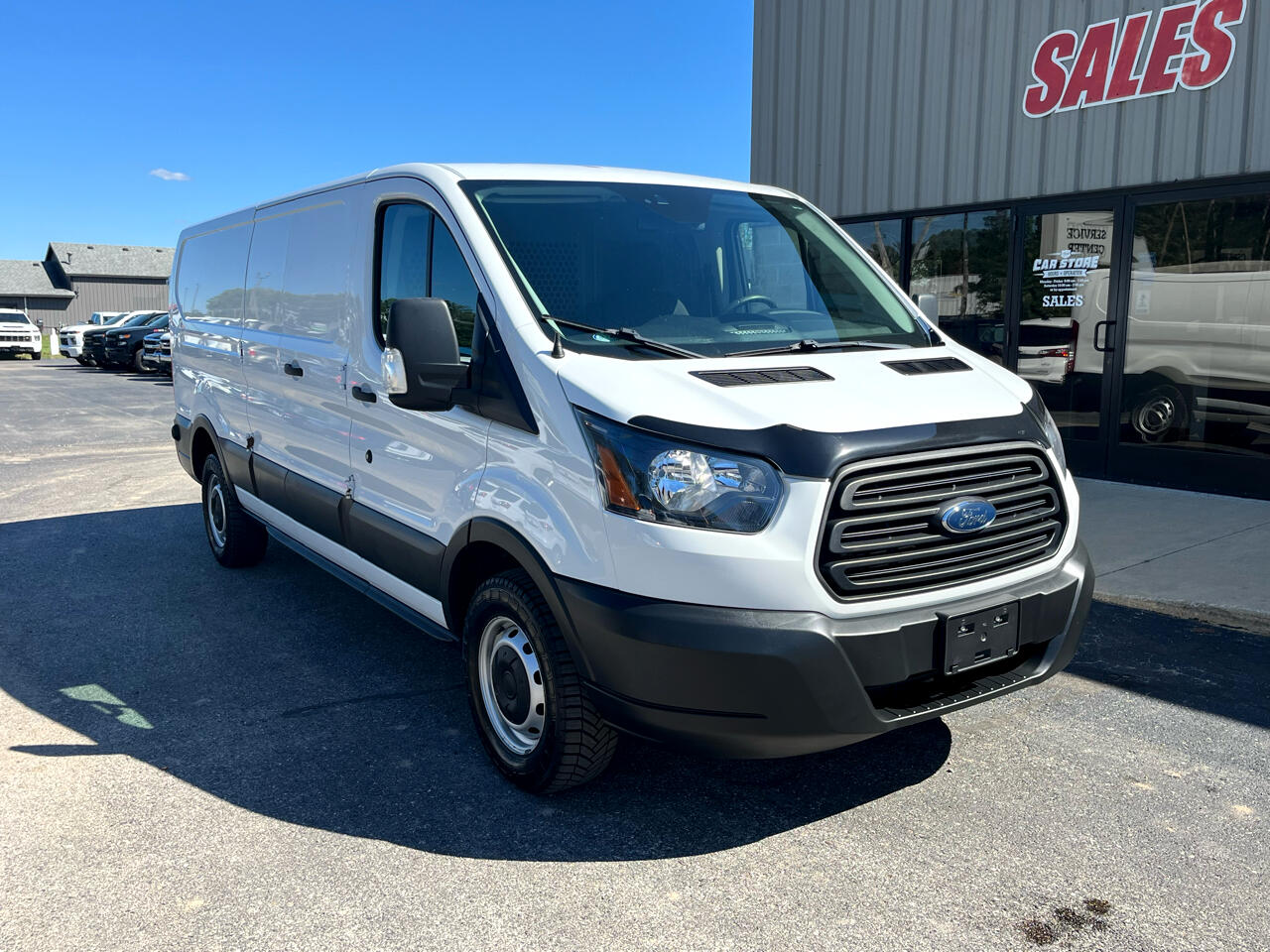 2019 Ford Transit Base Image 3 of 81