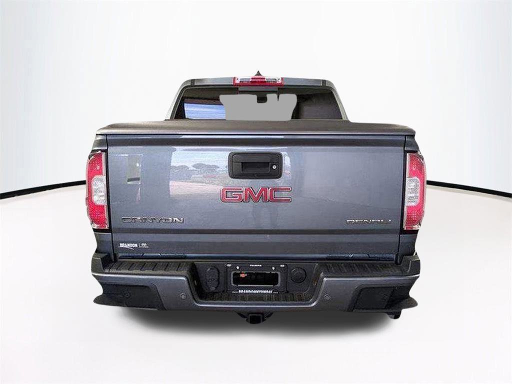 2019 GMC Canyon Denali Image 6 of 30