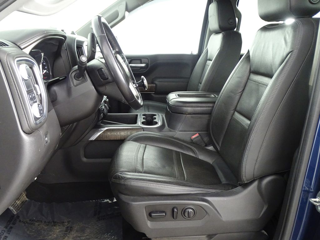 2019 GMC Sierra 1500 Denali Image 13 of 40