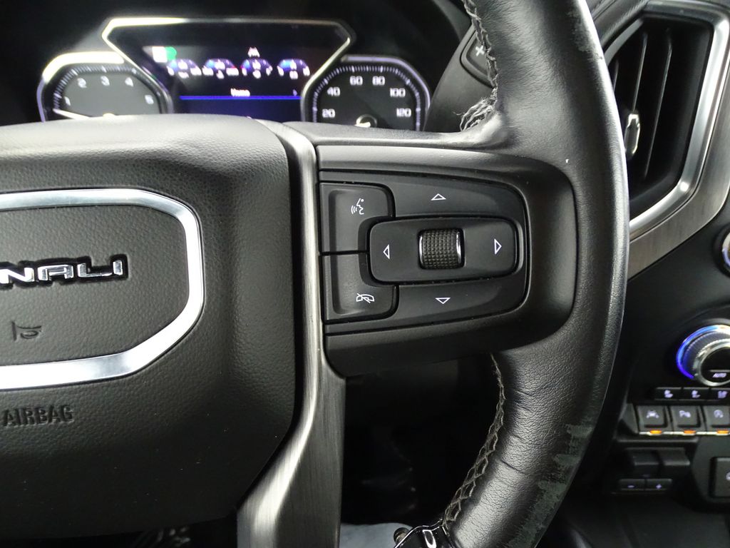 2019 GMC Sierra 1500 Denali Image 18 of 40