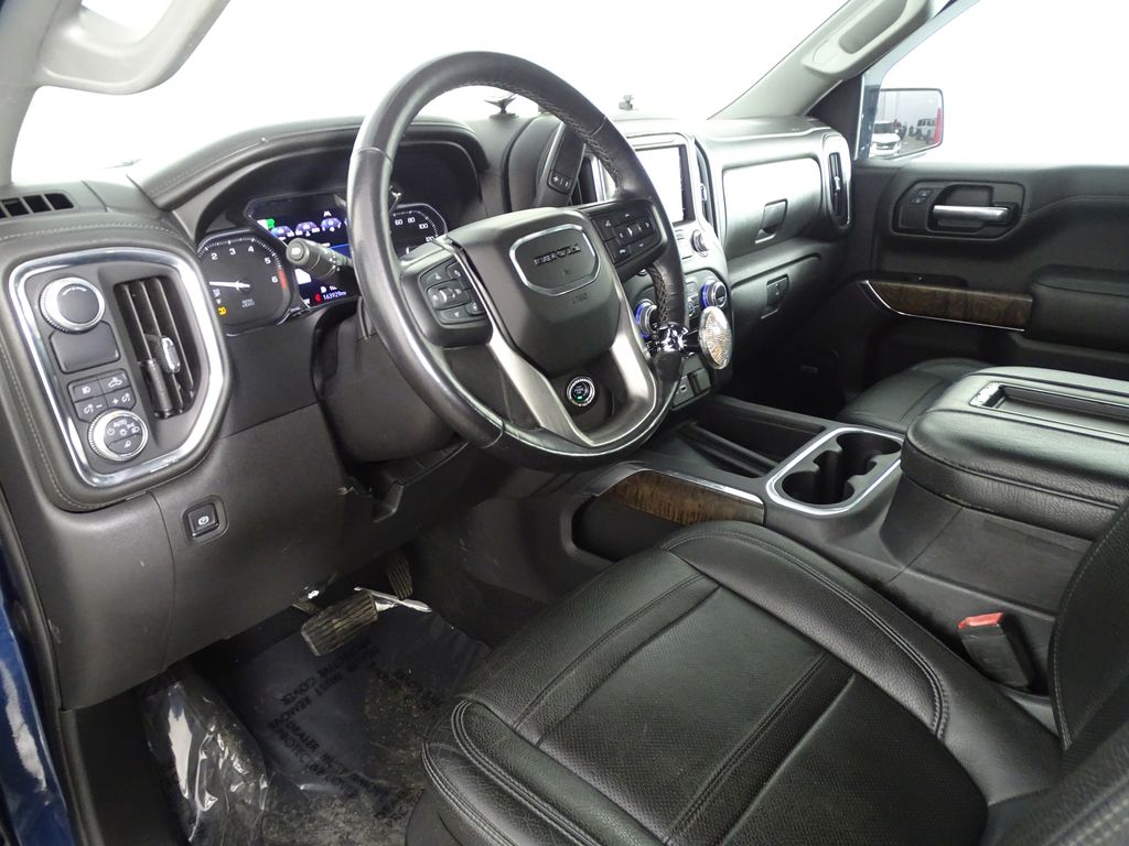 2019 GMC Sierra 1500 Denali Image 16 of 40