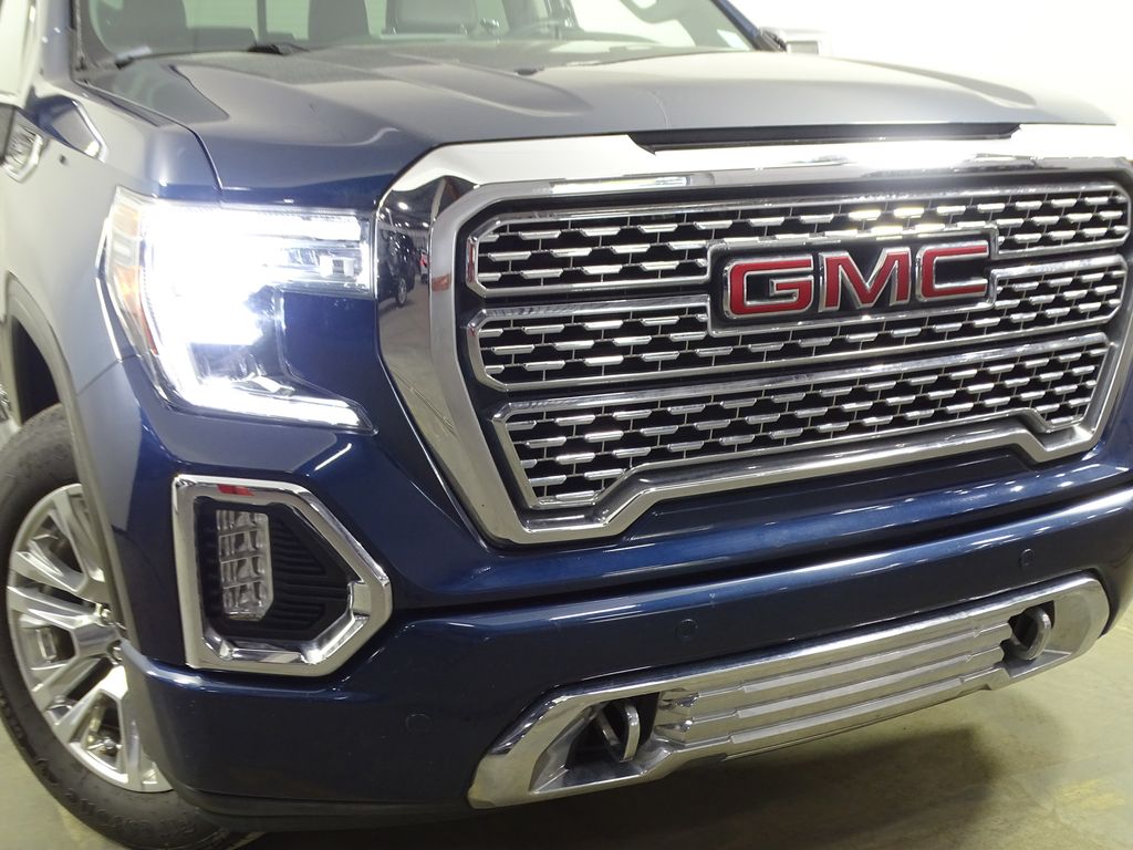 2019 GMC Sierra 1500 Denali Image 7 of 40
