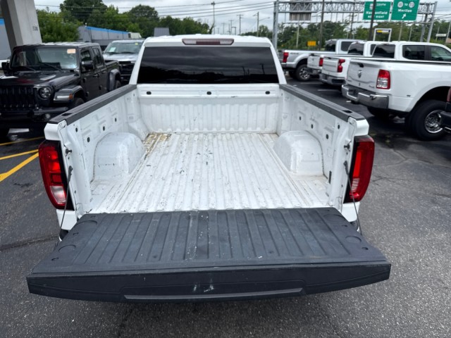 Vehicle image 14 of 45