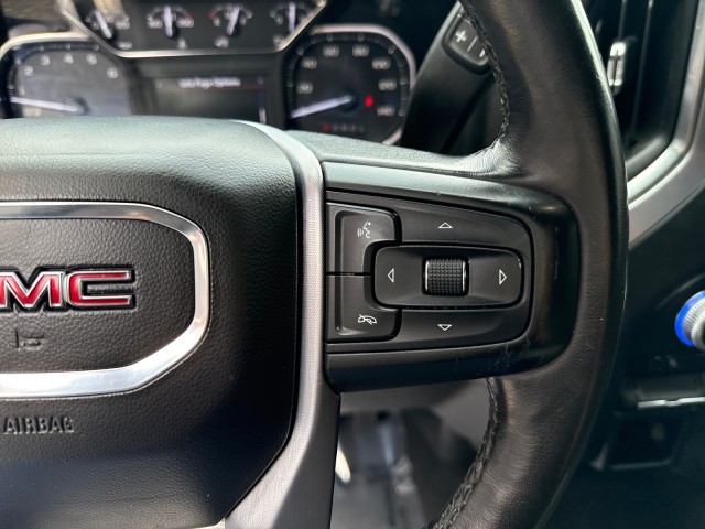 Vehicle image 24 of 45