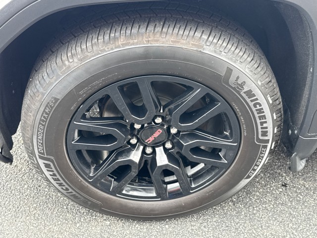 Vehicle image 11 of 45
