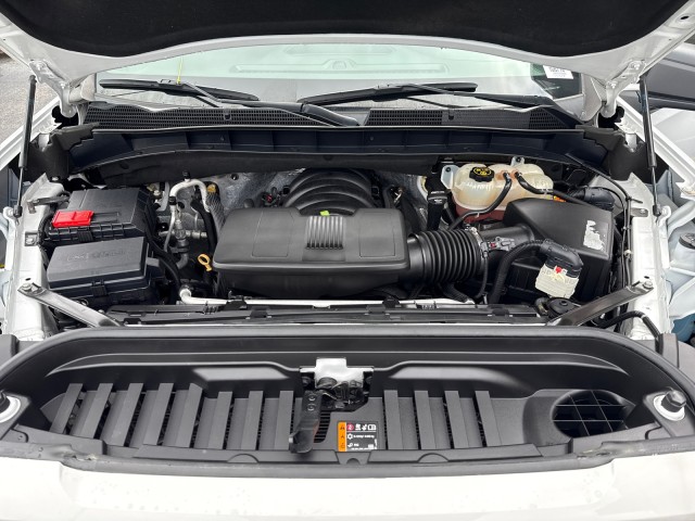 Vehicle image 9 of 45
