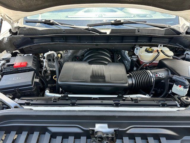 Vehicle image 9 of 37