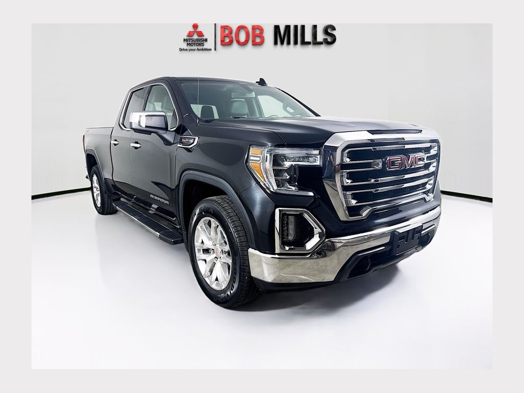 2019 GMC Sierra 1500 SLT Image 3 of 34