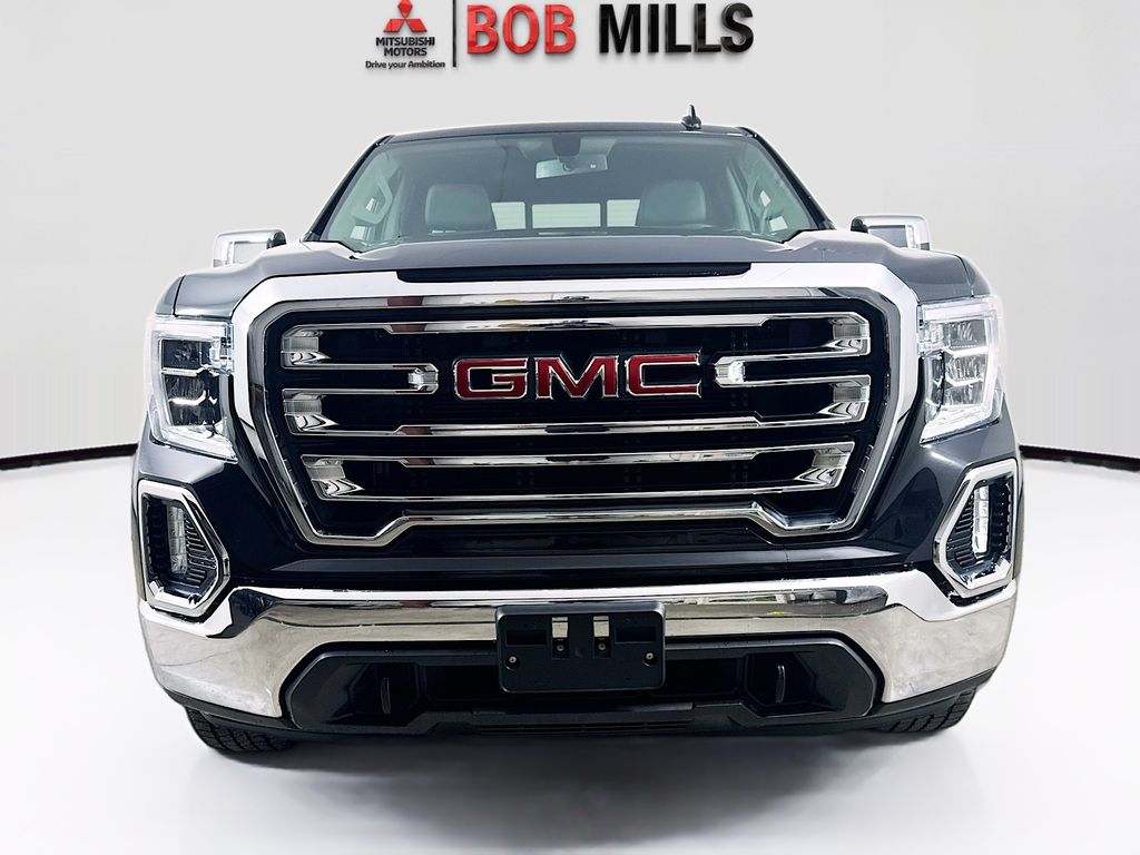 2019 GMC Sierra 1500 SLT Image 2 of 34