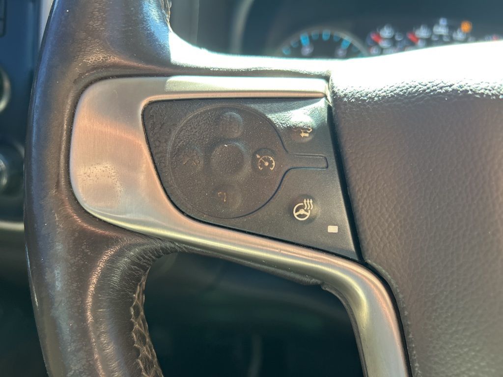 2019 GMC Sierra 2500HD Denali Image 33 of 45