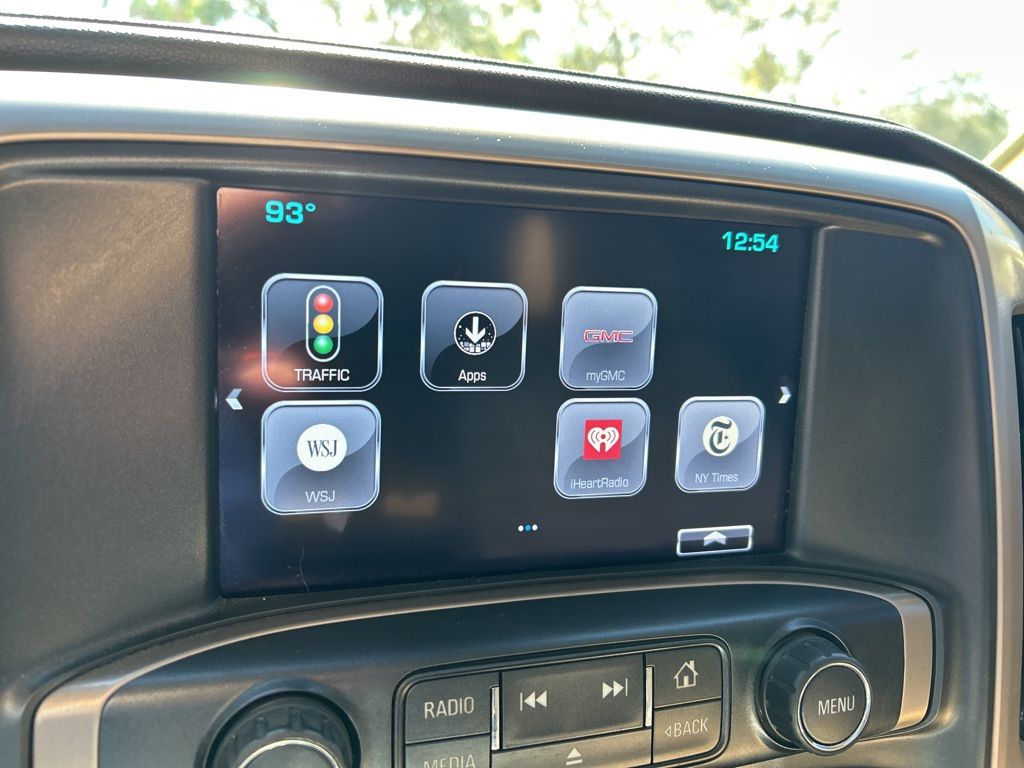 2019 GMC Sierra 2500HD Denali Image 24 of 45