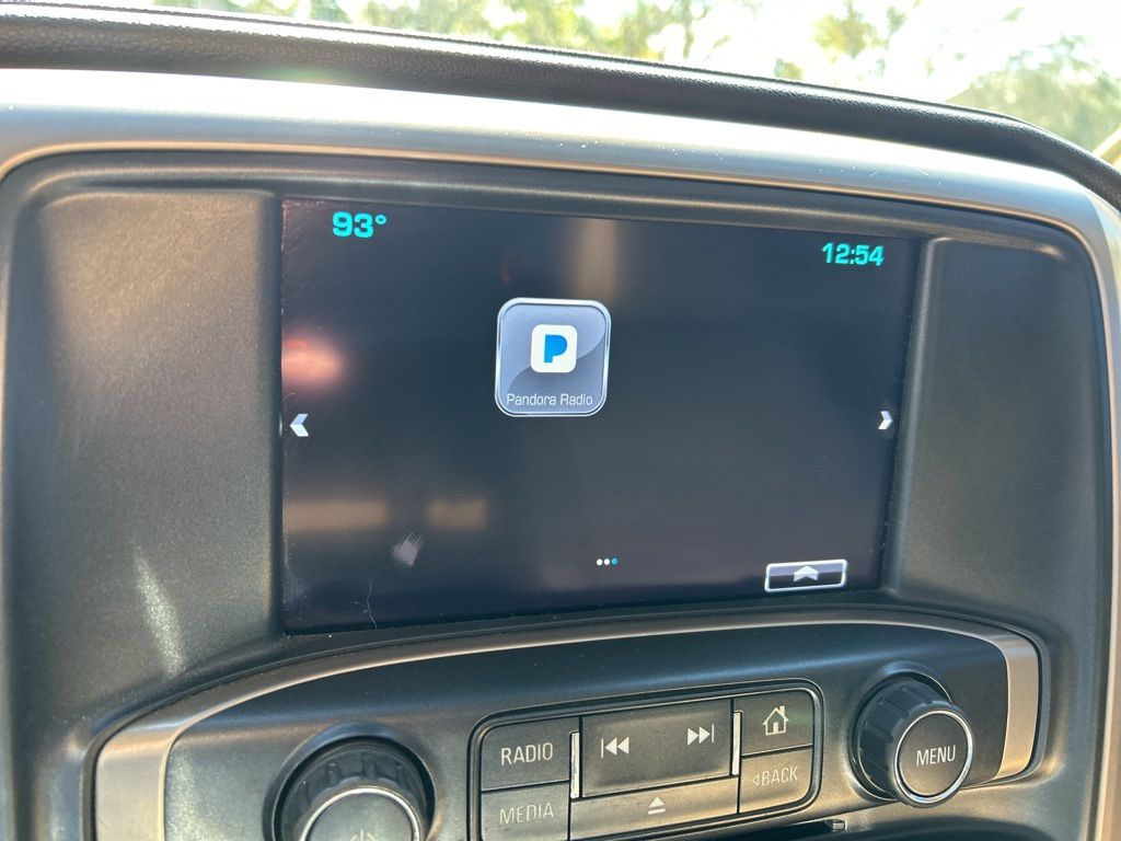 2019 GMC Sierra 2500HD Denali Image 23 of 45