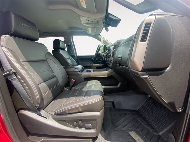 Vehicle image 15 of 47