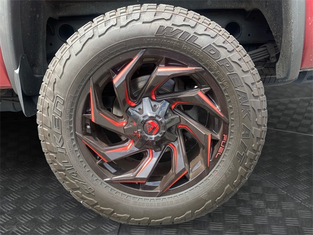 Vehicle image 37 of 47