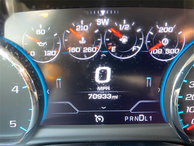 Vehicle image 21 of 47