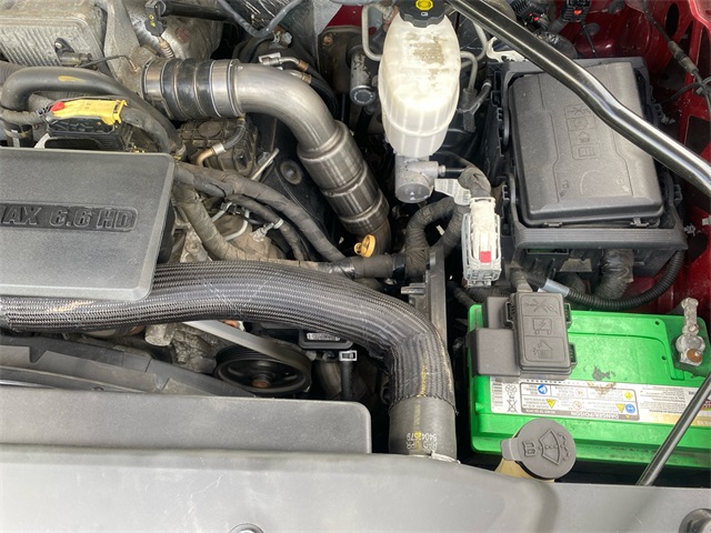 Vehicle image 34 of 47