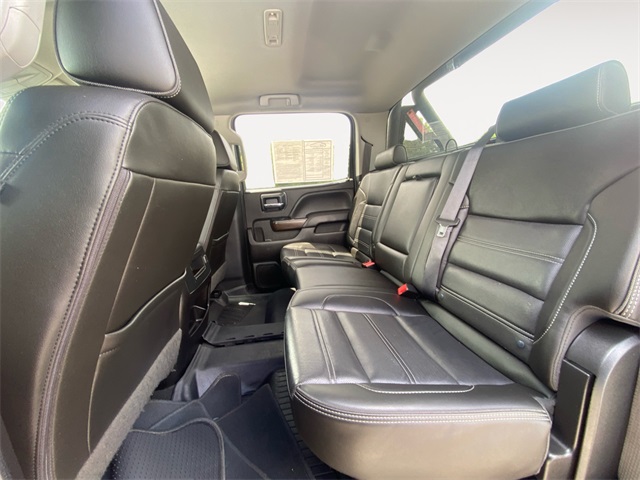 Vehicle image 13 of 47